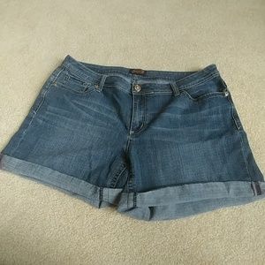 Seven Shorts